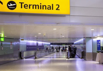 Plane crash at London Southend Airport kills 4 people