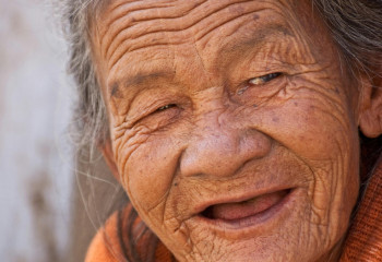 Қытай ғалымдары қартаюға төзімді жасушалар жасап шығарды