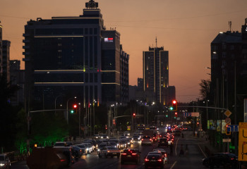 Казахстанцы возмущены платным ожиданием до приезда такси