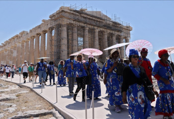 Greece braces for intense heatwave with temperatures up to 43C