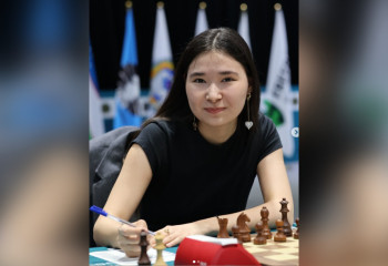 Шах и мат от Камалиденовой: Токаев поздравил казахстанку с триумфом на Кубке мира