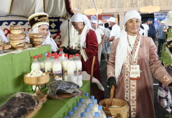 30 тонн кумыса: масштабный гастрофестиваль стартовал в Астане
