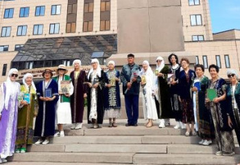 Астанада зейнеткерлер Абай өлеңдерін оқыды