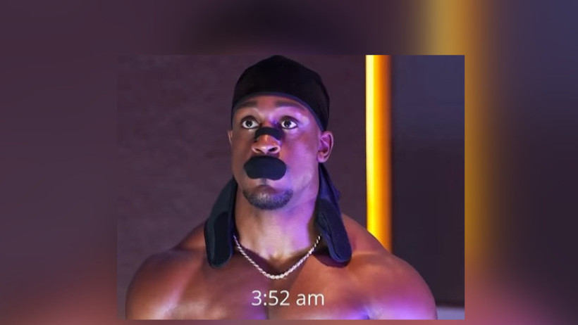  instagram.com/ashtonhall 