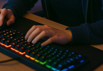 Во что играют в 2025 году: популярные компьютерные игры и долгожданные релизы