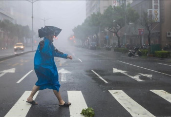 Heavy rains, floods kill 30 in Chinese capital