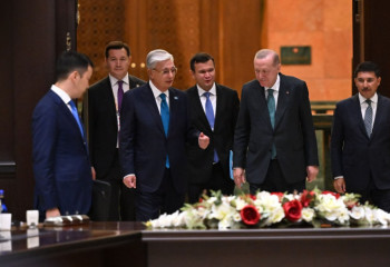 Президенты Казахстана и Турции провели стратегическое заседание в Анкаре