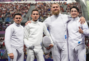 Семсерлесуден Қазақстан құрамасы  тоғыз дүркін Олимпиада чемпионын жеңді