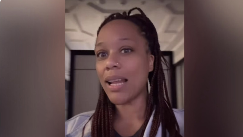  Screenshot from video 