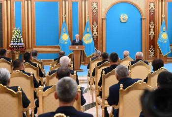 Касым-Жомарт Токаев поздравил работников транспорта