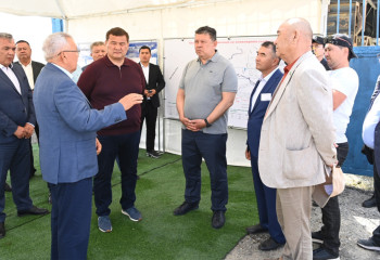 Канат Бозумбаев: 