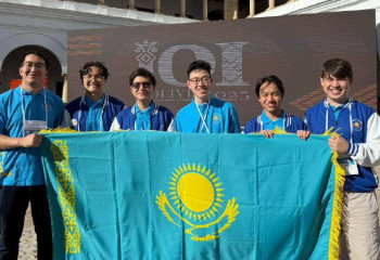 Қазақстандық оқушылар информатикадан олимпиадада төрт медаль жеңіп алды