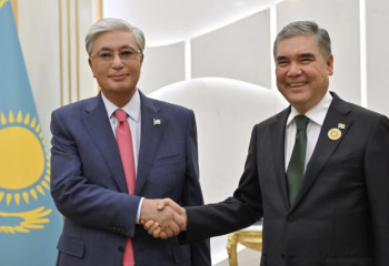 Tokayev and Berdimuhamedov discuss strengthening good-neighbourly relations