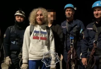 Тауға шығып, адасып кеткен әйел мен жиені құтқарылды