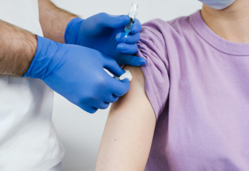 Ересек адамдарға қандай вакциналар қажет?