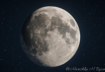 На Луне происходят лунотрясения: чем это грозит землянам?