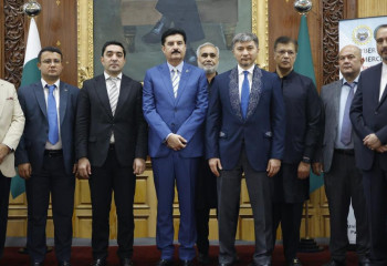 Kazakh-Pakistani cooperation initiatives presented in Peshawar