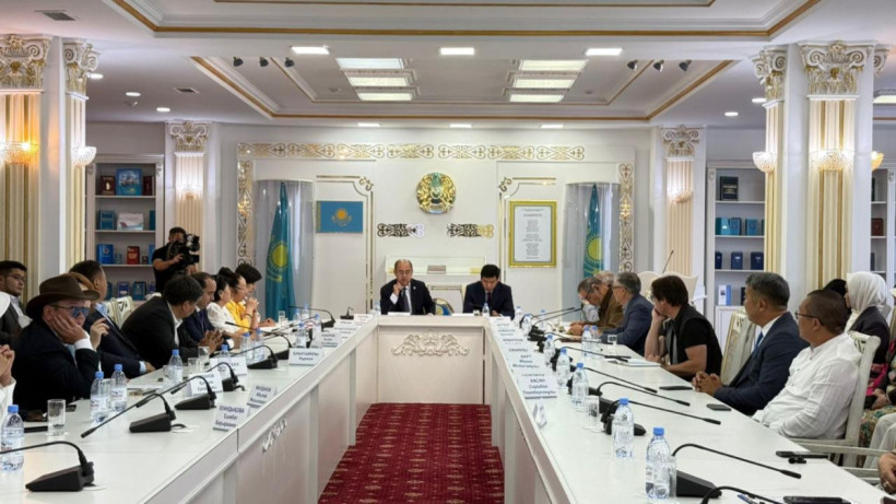  Мәдениет және ақпарат министрлігінің баспасөз қызметі 