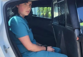 АҚШ-та өзін медбике ретінде таныстырған әйел тұтқындалды