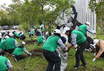 «Таза Қазақстан»: Елордалық жастар экологиялық акция өткізді