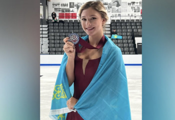 Sofia Samodelkina  wins silver medal at  international competition in US