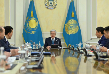 Токаев указал на недопустимость популяризации наркотиков среди молодежи