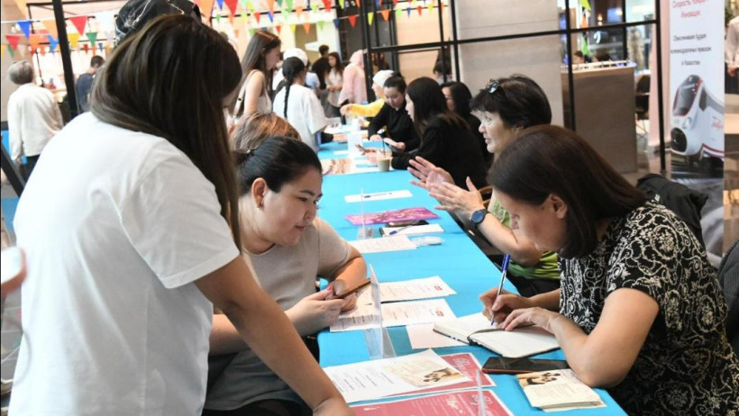  Астана әкімдігінің баспасөз қызметі 