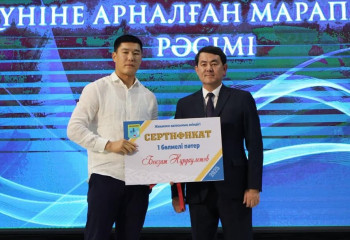 Әлем кубогында топ жарған боксшыға баспана берілді