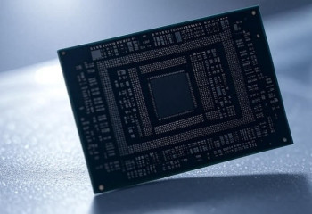 ИИ-нейропротез вернул речь женщине, молчавшей почти 20 лет