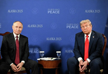 Аляскадағы кездесуде не айтылды? Путин мен Трамптың мәлімдемесі