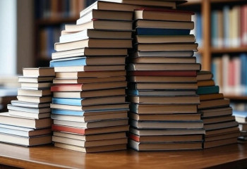 Читатели обсуждают в соцсетях «две стадии любви к книгам»