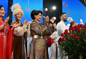 Историческая повестка: от суверенитета к первой Конституции