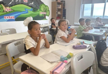 Оралда «Балақайлар мектебі» атты баспасөз туры өтті