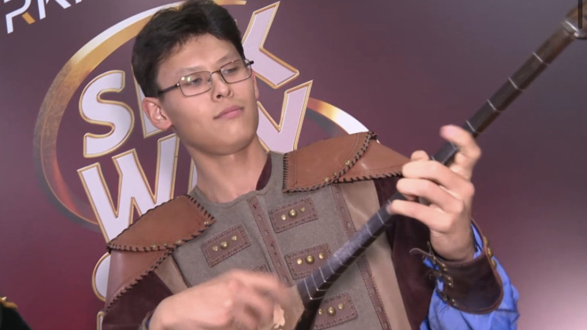  screenshot from video 