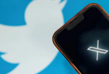 Илон Маск жұмыстан босатылған 6 мың қызметкерге өтемақы төлеуге келісті