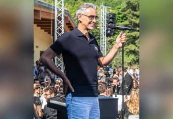 Концерт Андреа Бочелли в Алматы: Цены на билеты шокируют публику