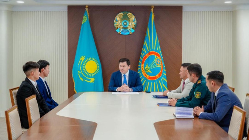  Астана әкімдігінің баспасөз қызметі 