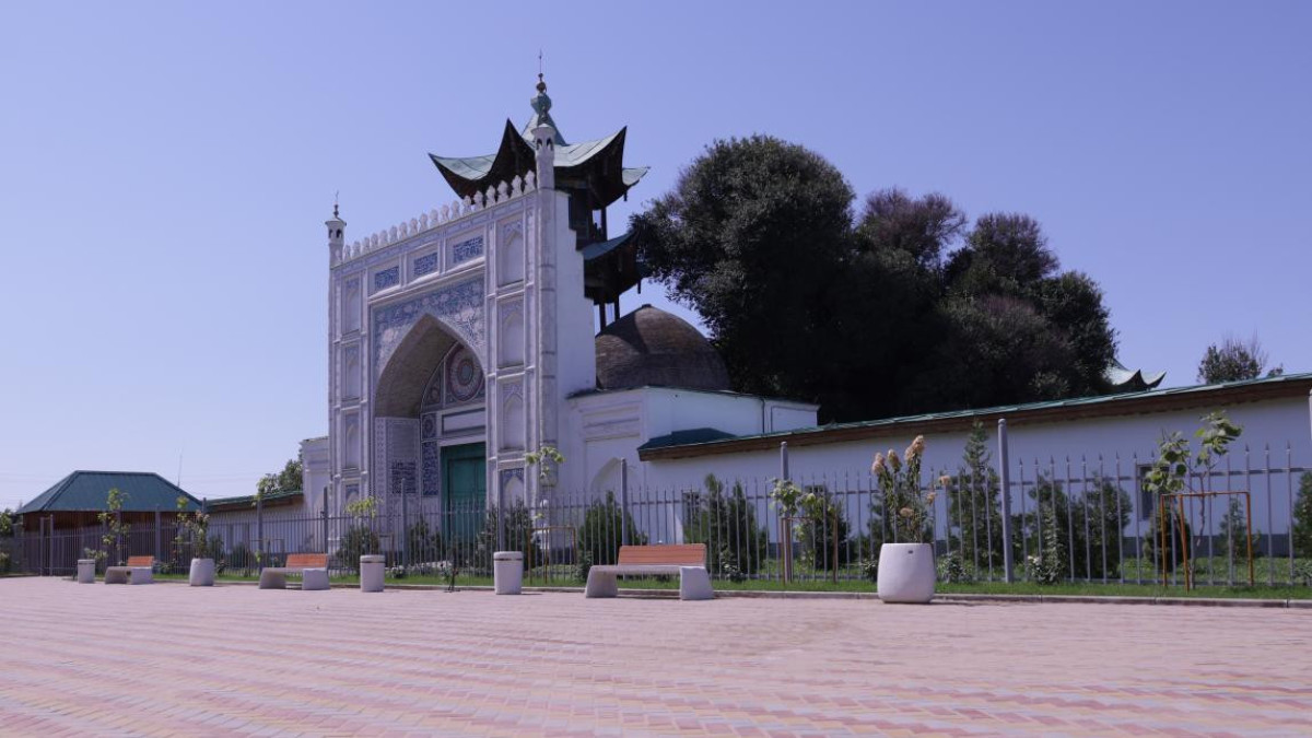  Жетісу облысының әкімдігі 