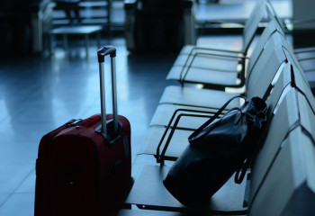 Алматы әуежайында жолаушы өзіне қол салған: полиция мәлімдеме жасады