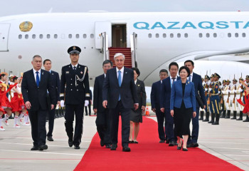 Касым-Жомарт Токаев прибыл в Тяньцзинь для участия в саммите Шанхайской организации сотрудничества