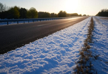 Снег в конце лета близ Астаны удивил жителей региона