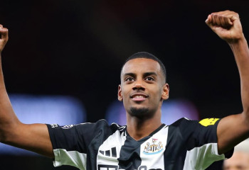 Самый дорогой трансфер лета: Исак переходит в «Ливерпуль»