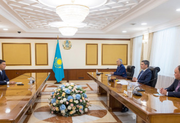 Prime Minister of Kazakhstan holds meeting with Egmont Group Executive Secretary