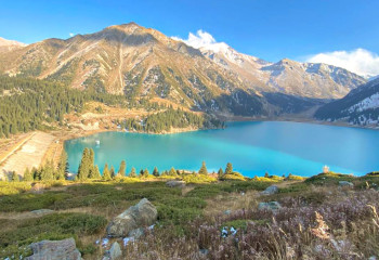 ТОП-10 мест для осенних каникул в Казахстане