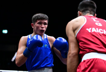 Төрехан Сабырхан әлем чемпионатында қарсыласын екі рет нокдаунға жіберді
