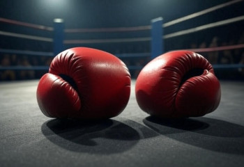 Казахстанский боксёр Бейбарыс Жексен вышел в 1/8 финала чемпионата мира-2025