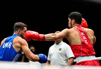 Нұрбек Оралбай бокстан 2025 жылғы әлем чемпионатын жеңіспен бастады