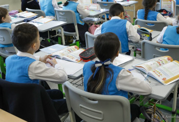 Жасанды интеллектіні меңгеру мектептен басталуы тиіс – мемлекет басшысы