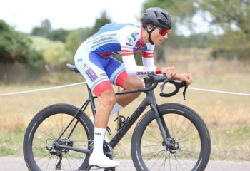 Францияда 16 жастағы велошабандоз жарыс кезінде көз жұмды