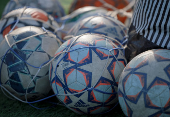 Футбол ждёт революцию? FIFA обсуждает новое правило офсайда